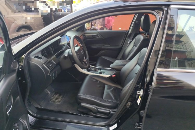 Used Honda Accord 2015 2.0L LX Comfort Edition Left Front Seat
