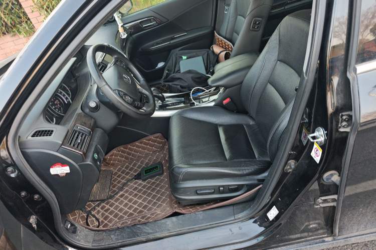 Used Honda Accord 2015 2.4L EX Luxury Edition Left Front Seat