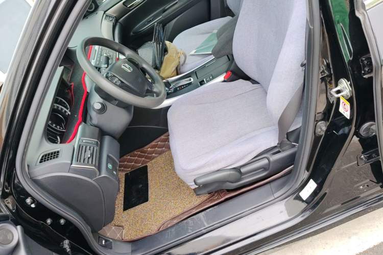 Used Honda Accord 2015 2.0L LX Comfort Edition Left Front Seat