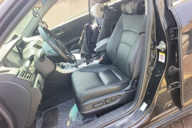 Used Honda Accord 2015 2.4L EX Luxury Edition Left Front Seat