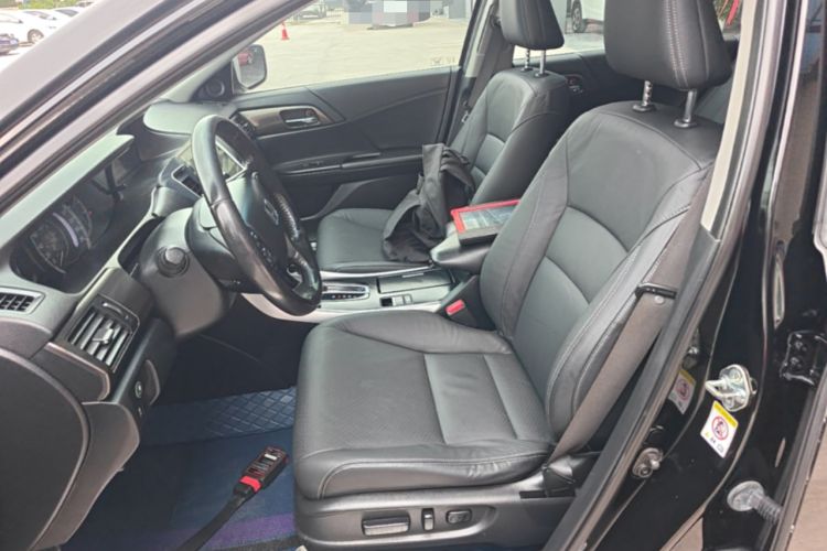 Used Honda Accord 2015 2.0L LXS Elite Edition Left Front Seat
