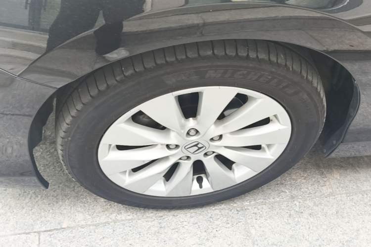 Used Honda Accord 2015 2.4L EX Luxury Edition Left Front Wheel Hub