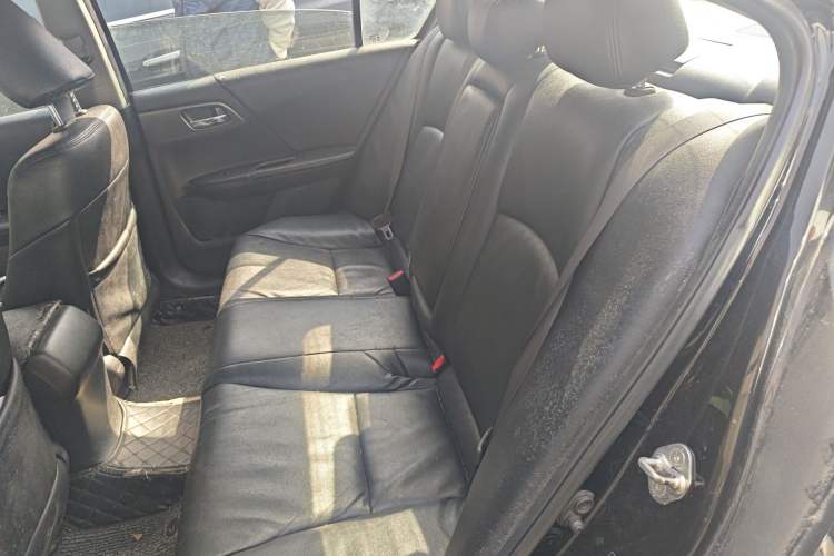 Used Honda Accord 2015 2.0L LX Comfort Edition Left Rear Seat