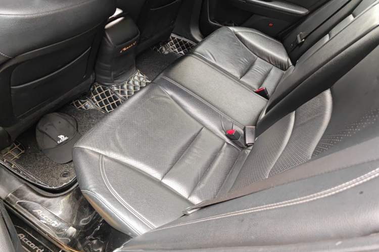 Used Honda Accord 2015 2.0L LXS Elite Edition Left Rear Seat