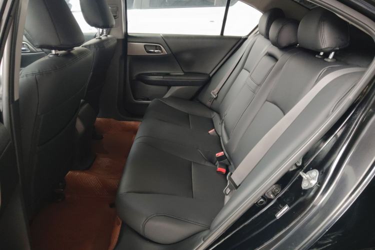 Used Honda Accord 2015 2.0L LX Comfort Edition Left Rear Seat