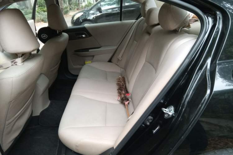 Used Honda Accord 2015 2.0L LX Comfort Edition Left Rear Seat