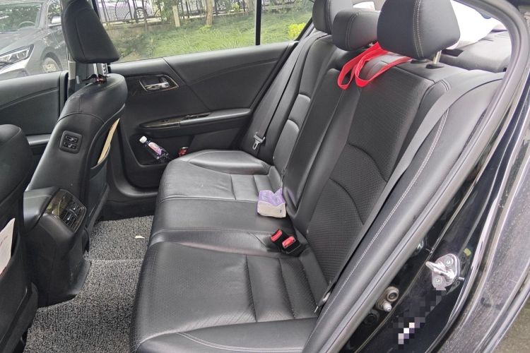Used Honda Accord 2015 2.4L EX Luxury Edition Left Rear Seat