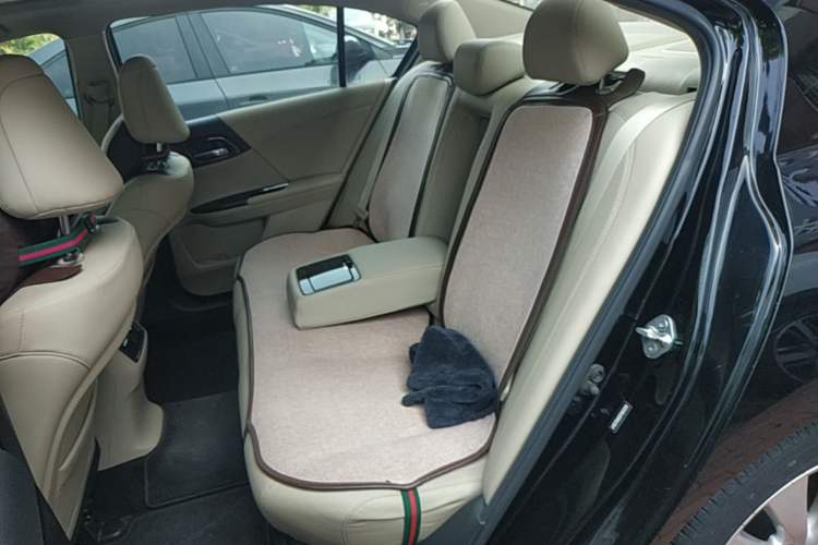 Used Honda Accord 2015 2.4L EX Luxury Edition Left Rear Seat