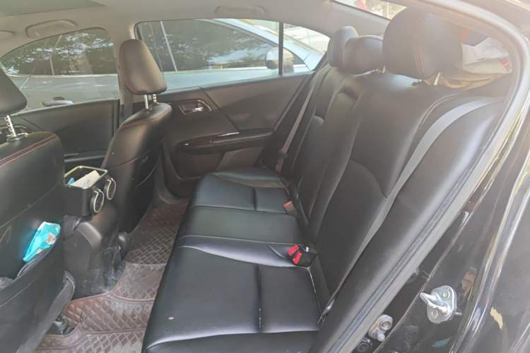 Used Honda Accord 2015 2.0L LX Comfort Edition Left Rear Seat