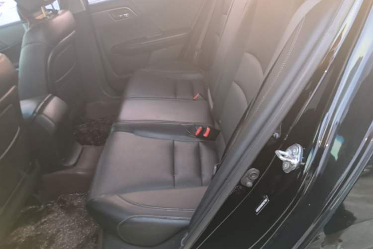 Used Honda Accord 2015 2.0L LXS Elite Edition Left Rear Seat
