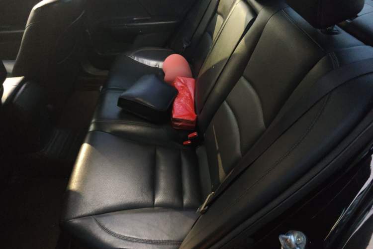 Used Honda Accord 2015 2.0L LXS Elite Edition Left Rear Seat