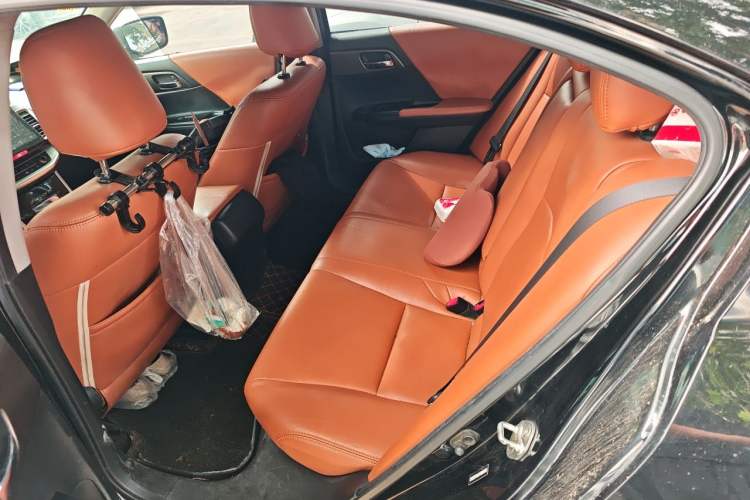 Used Honda Accord 2015 2.0L LX Comfort Edition Left Rear Seat