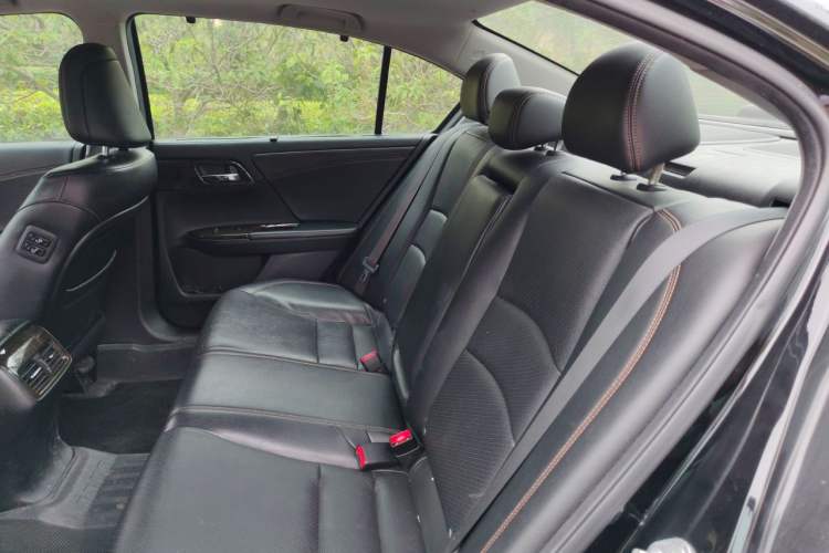 Used Honda Accord 2015 3.0L VTI Prestige Edition Left Rear Seat