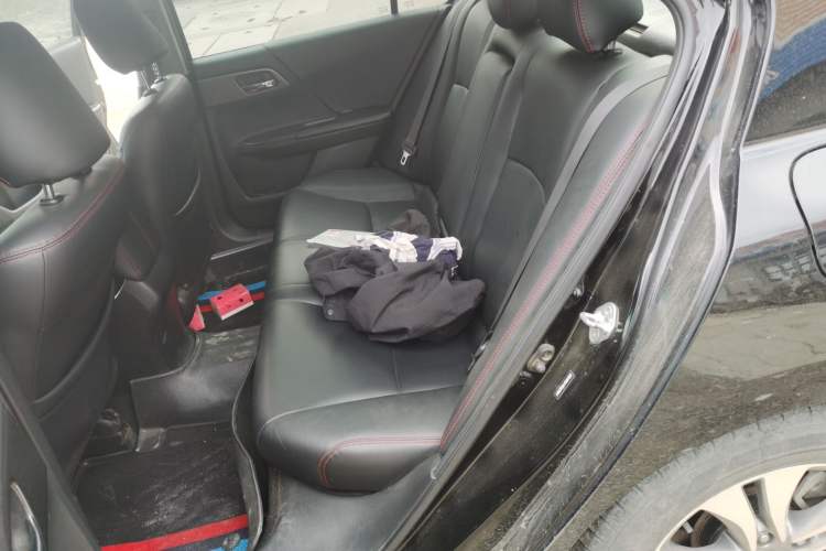 Used Honda Accord 2015 2.0L LX Comfort Edition Left Rear Seat