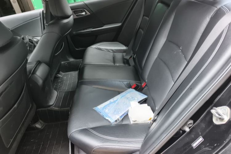 Used Honda Accord 2015 2.0L LXS Elite Edition Left Rear Seat