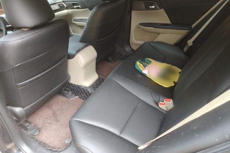 Used Honda Accord 2015 2.0L LX Comfort Edition Left Rear Seat