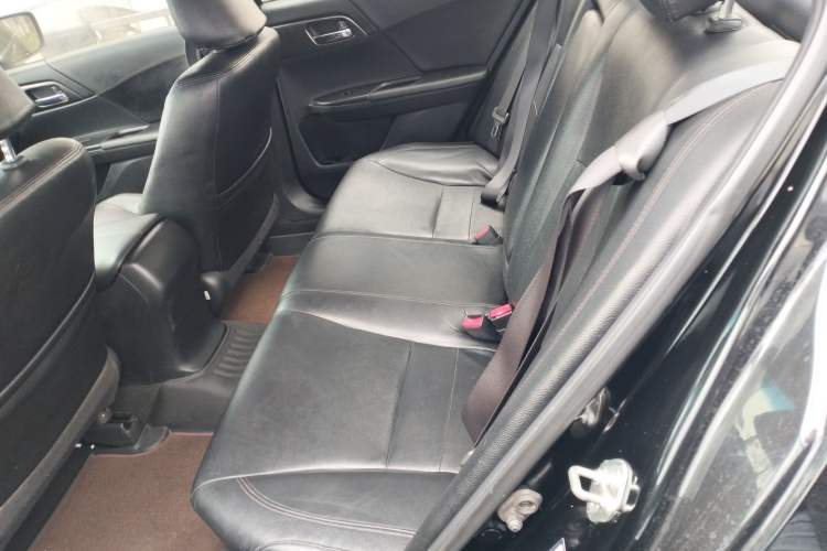 Used Honda Accord 2015 2.0L LX Comfort Edition Left Rear Seat