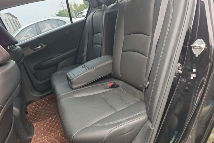 Used Honda Accord 2015 2.0L LXS Elite Edition Left Rear Seat