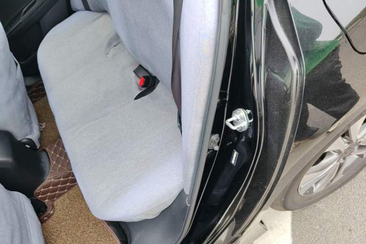 Used Honda Accord 2015 2.0L LX Comfort Edition Left Rear Seat