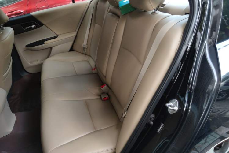 Used Honda Accord 2015 2.0L LX Comfort Edition Left Rear Seat