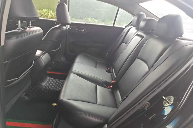 Used Honda Accord 2015 2.0L LX Comfort Edition Left Rear Seat