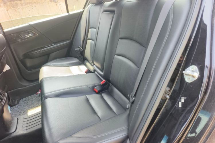 Used Honda Accord 2015 2.4L EX Luxury Edition Left Rear Seat