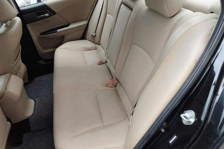 Used Honda Accord 2015 2.0L LX Comfort Edition Left Rear Seat