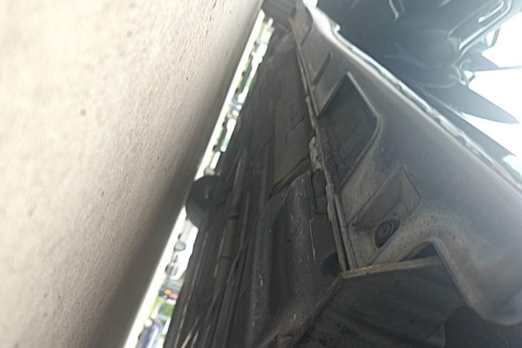 Used Honda Accord 2015 2.0L LXS Elite Edition Left Side Sill