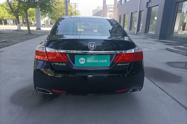 Used Honda Accord 2015 2.0L LX Comfort Edition Rear