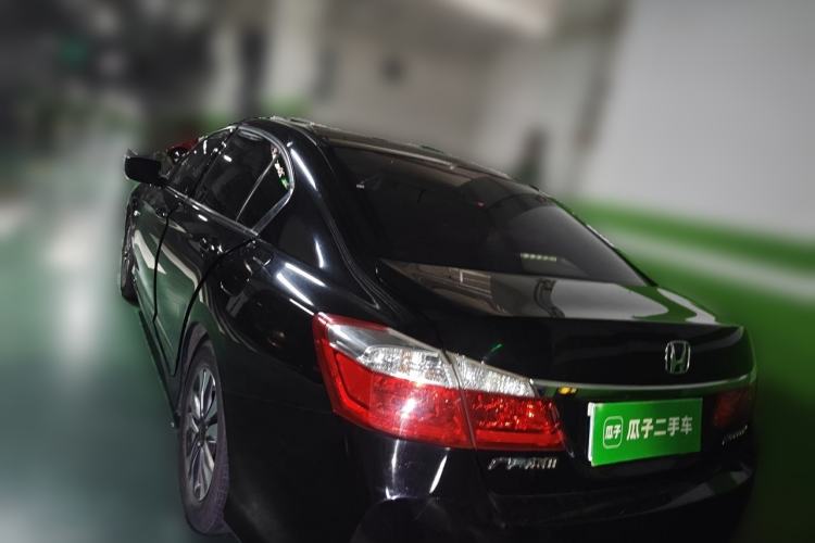 Used Honda Accord 2015 2.0L LX Comfort Edition Rear Left 45 Deg