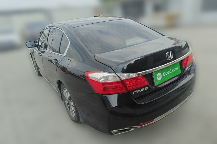 Used Honda Accord 2015 2.0L LX Comfort Edition Rear Left 45 Deg