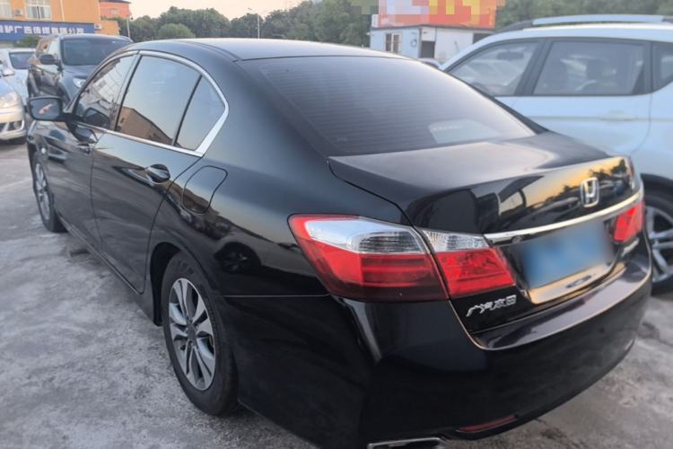 Used Honda Accord 2015 2.0L LXS Elite Edition Rear Left 45 Deg