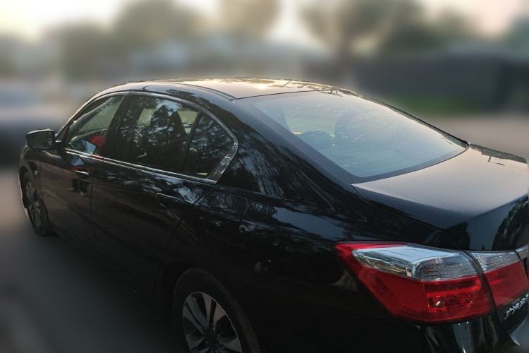 Used Honda Accord 2015 2.0L LXS Elite Edition Rear Left 45 Deg