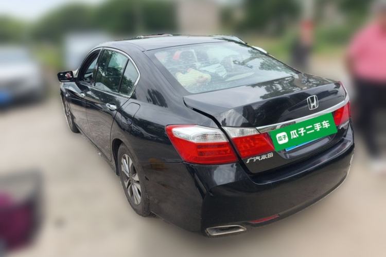 Used Honda Accord 2015 2.0L LXS Elite Edition Rear Left 45 Deg