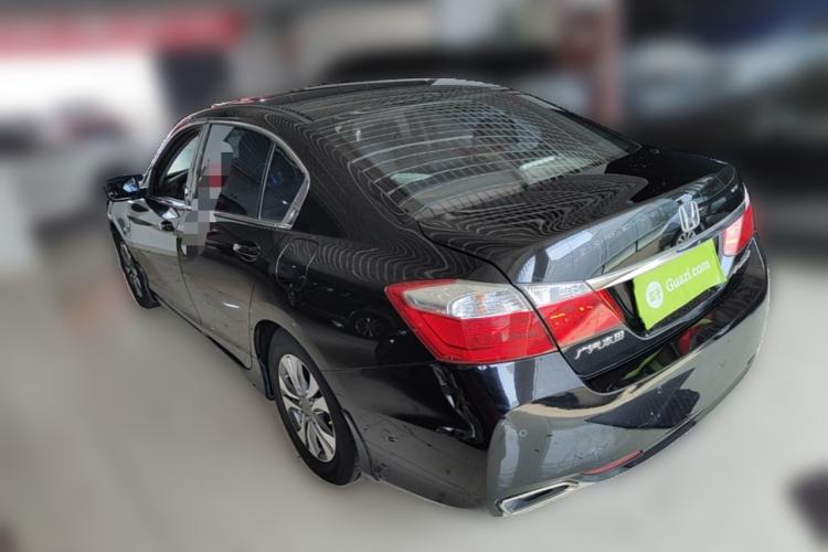 Used Honda Accord 2015 2.0L EX Luxury Edition Rear Left 45 Deg