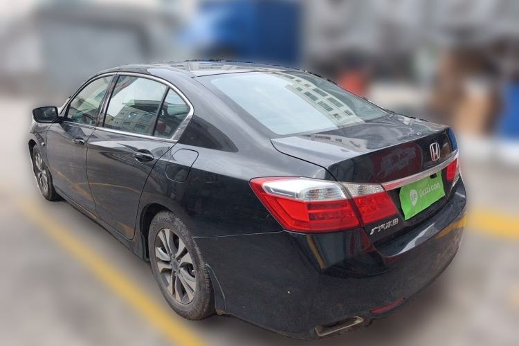 Used Honda Accord 2015 2.0L LX Comfort Edition Rear Left 45 Deg