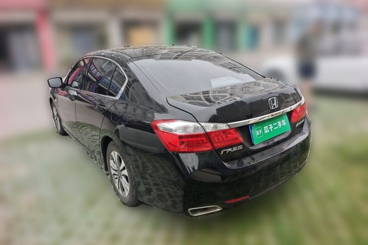 Used Honda Accord 2015 2.0L LXS Elite Edition Rear Left 45 Deg