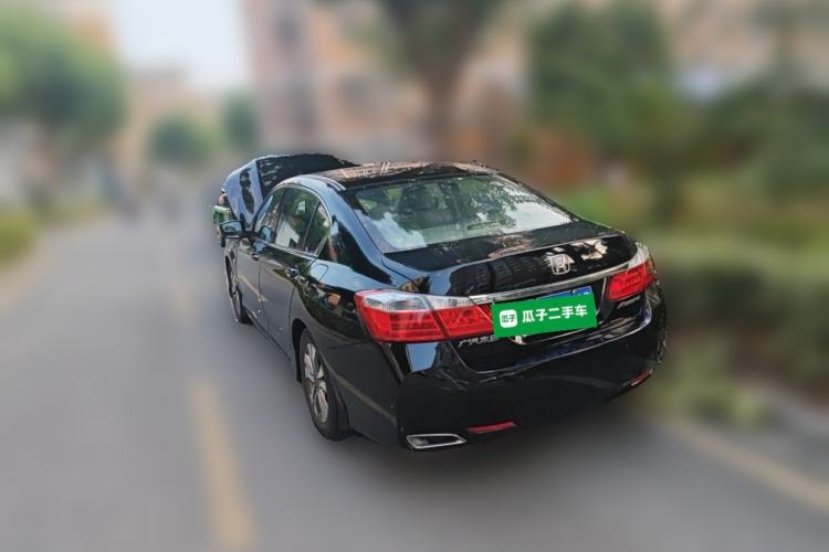Used Honda Accord 2015 2.0L EX Luxury Edition Rear Left 45 Deg