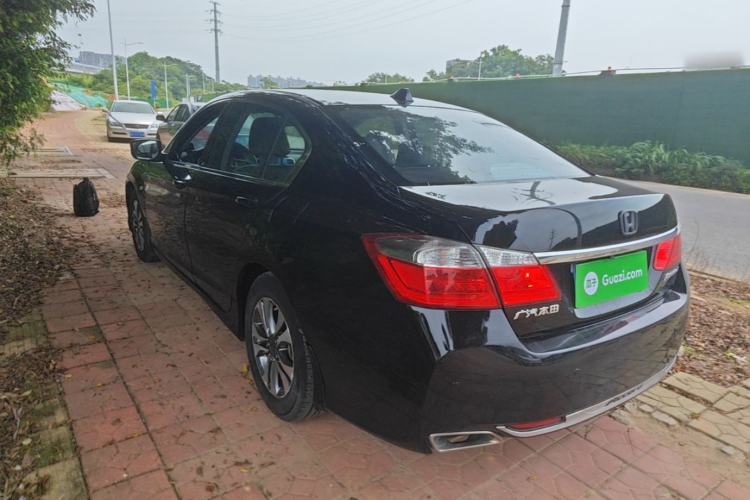 Used Honda Accord 2015 2.0L LX Comfort Edition Rear Left 45 Deg