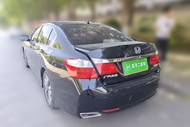Used Honda Accord 2015 2.0L LX Comfort Edition Rear Left 45 Deg