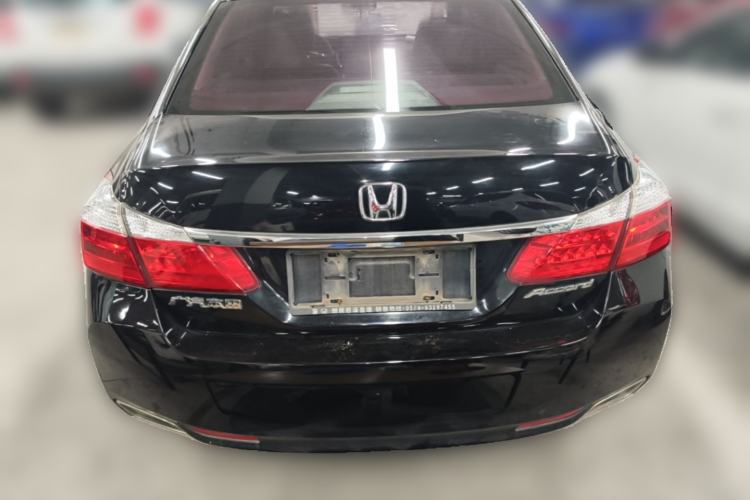 Used Honda Accord 2015 2.0L LX Comfort Edition Rear