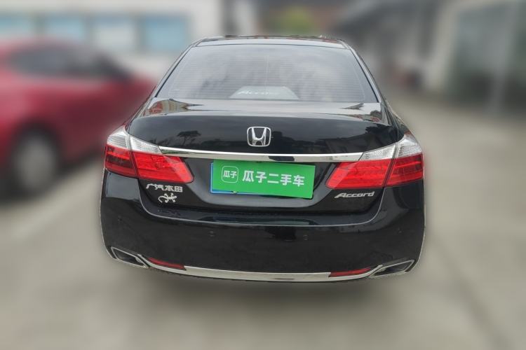 Used Honda Accord 2015 2.0L LX Comfort Edition Rear