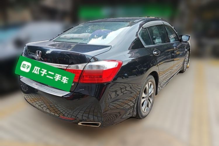 Used Honda Accord 2015 2.0L LXS Elite Edition Rear Right 45 Deg