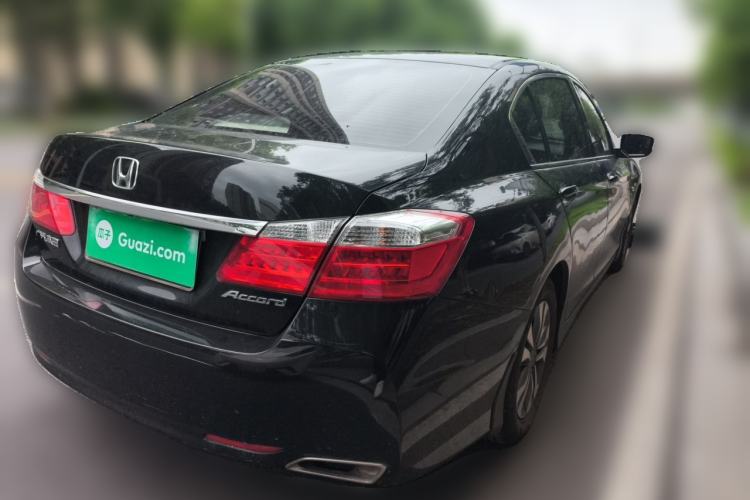 Used Honda Accord 2015 2.0L LX Comfort Edition Rear Right 45 Deg