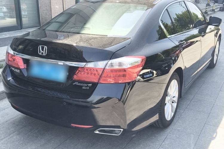 Used Honda Accord 2015 2.4L EX Luxury Edition Rear Right 45 Deg