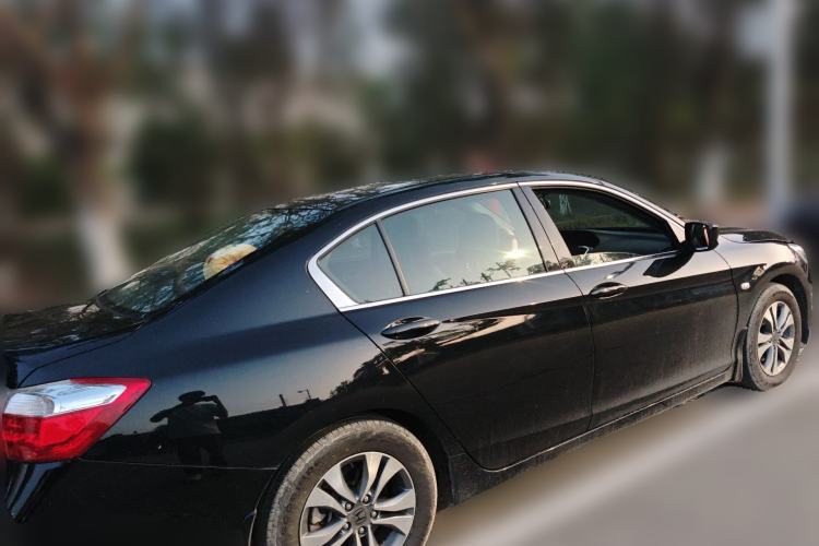 Used Honda Accord 2015 2.0L LXS Elite Edition Rear Right 45 Deg