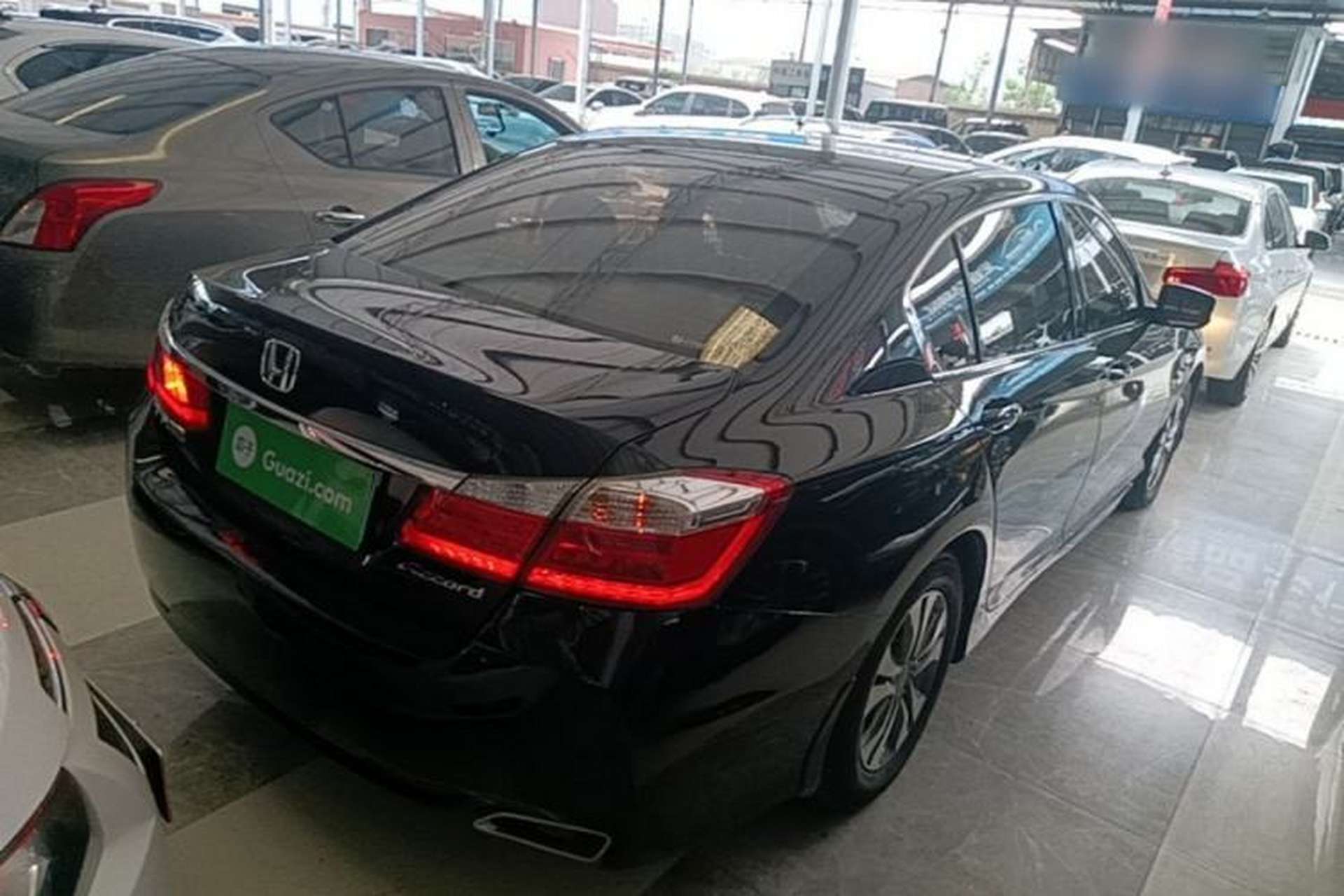 Used Honda Accord 2015 2.0L LX Comfort Edition Rear Right 45 Deg