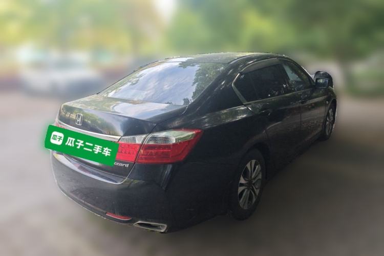 Used Honda Accord 2015 2.0L LX Comfort Edition Rear Right 45 Deg