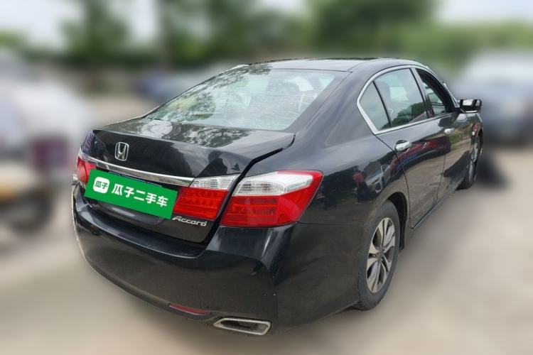 Used Honda Accord 2015 2.0L LXS Elite Edition Rear Right 45 Deg