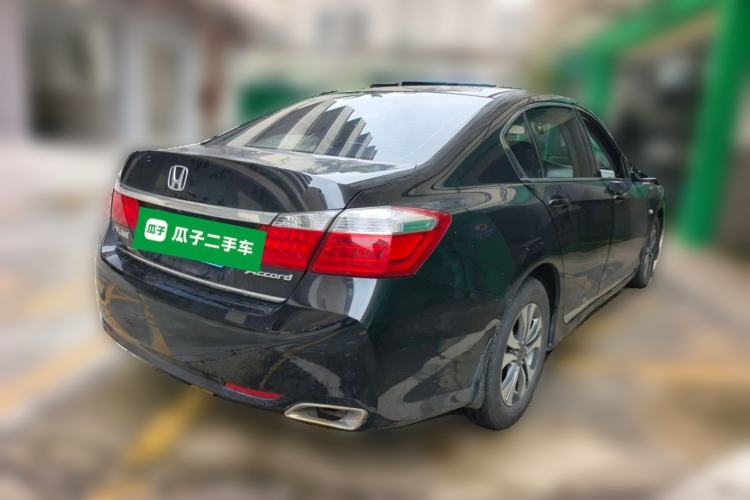 Used Honda Accord 2015 2.0L LXS Elite Edition Rear Right 45 Deg